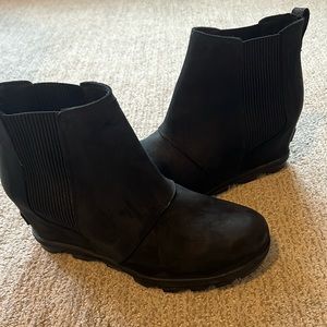 Sorrel Joan of arctic ankle boots